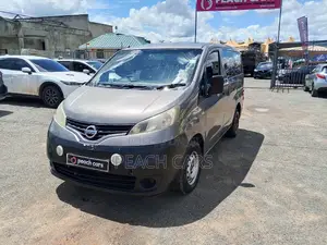 Nissan NV200 2013 Gray