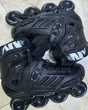 Black Roller Skate Sneakers – Sizes 38-44