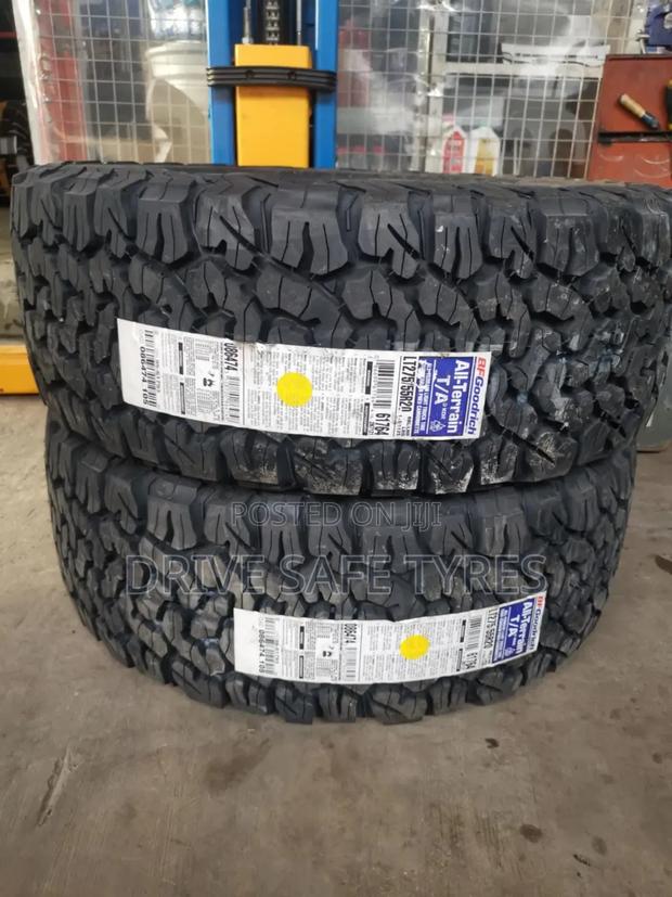 275/55 R 20 Brand New Bf Good Rich Tyre 