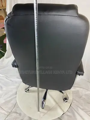 Leather Executive Office Seat.