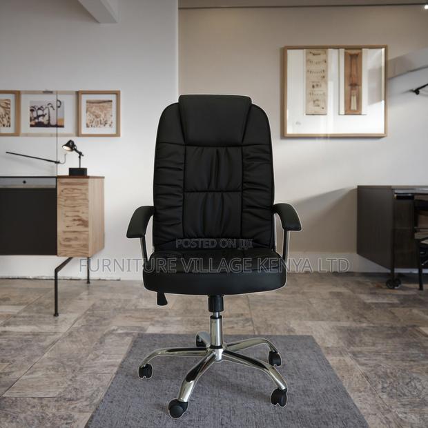 Leather Executive Office Seat. - thumbnail 5