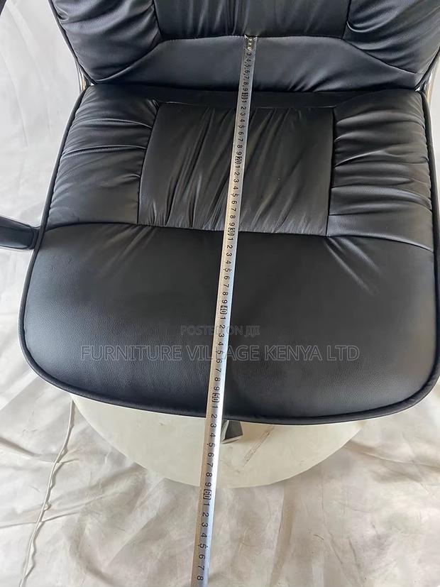 Leather Executive Office Seat. - thumbnail 9