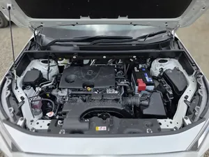 Toyota RAV4 2020 White