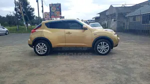 Nissan Juke S 2012 Gold