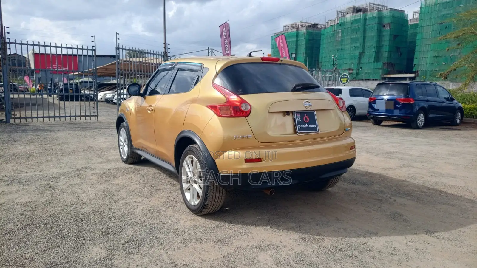 Nissan Juke S 2012 Gold