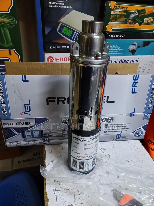 Freevel 250w Solar Pump/ 50m Submersible Solar Pump