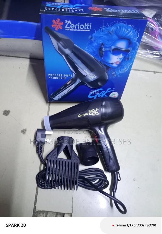Blowdry Hair Straightener Zerrioti