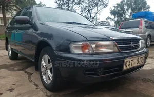 Nissan Sunny 1998 Black
