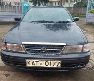 Nissan Sunny 1998 Black