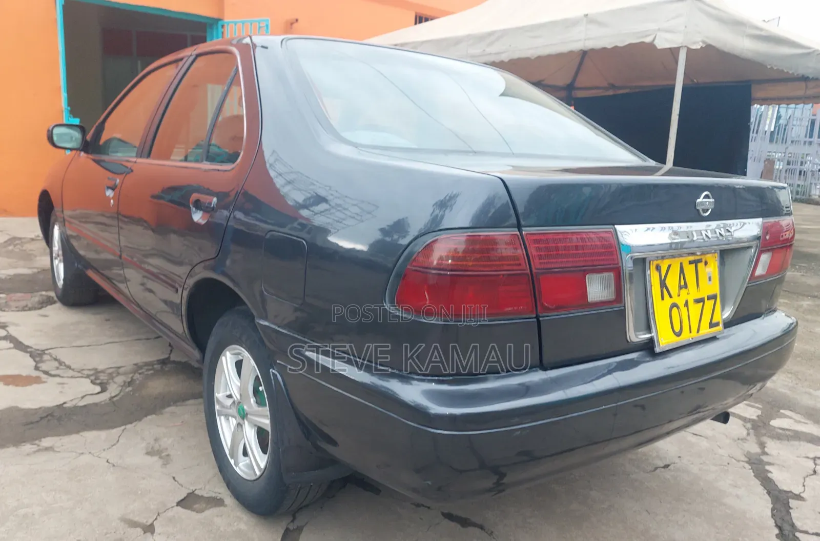 Nissan Sunny 1998 Black