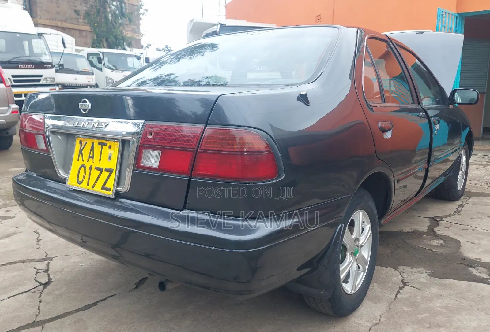 Nissan Sunny 1998 Black