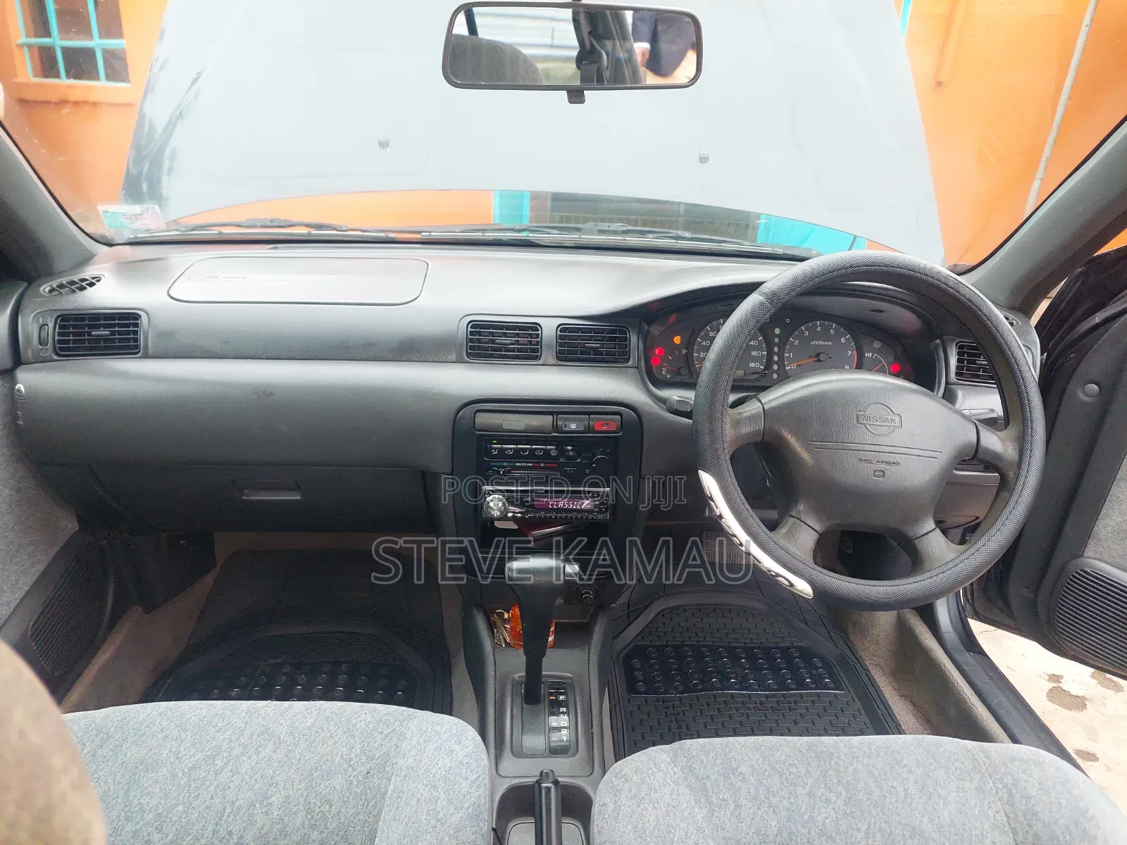Nissan Sunny 1998 Black