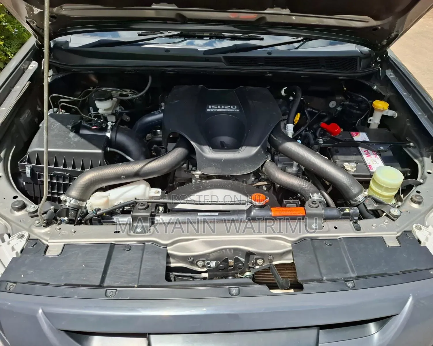 Isuzu D-MAX 2021 Gray