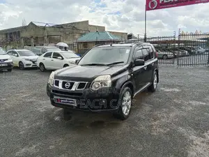 Nissan X-Trail 2012 Black
