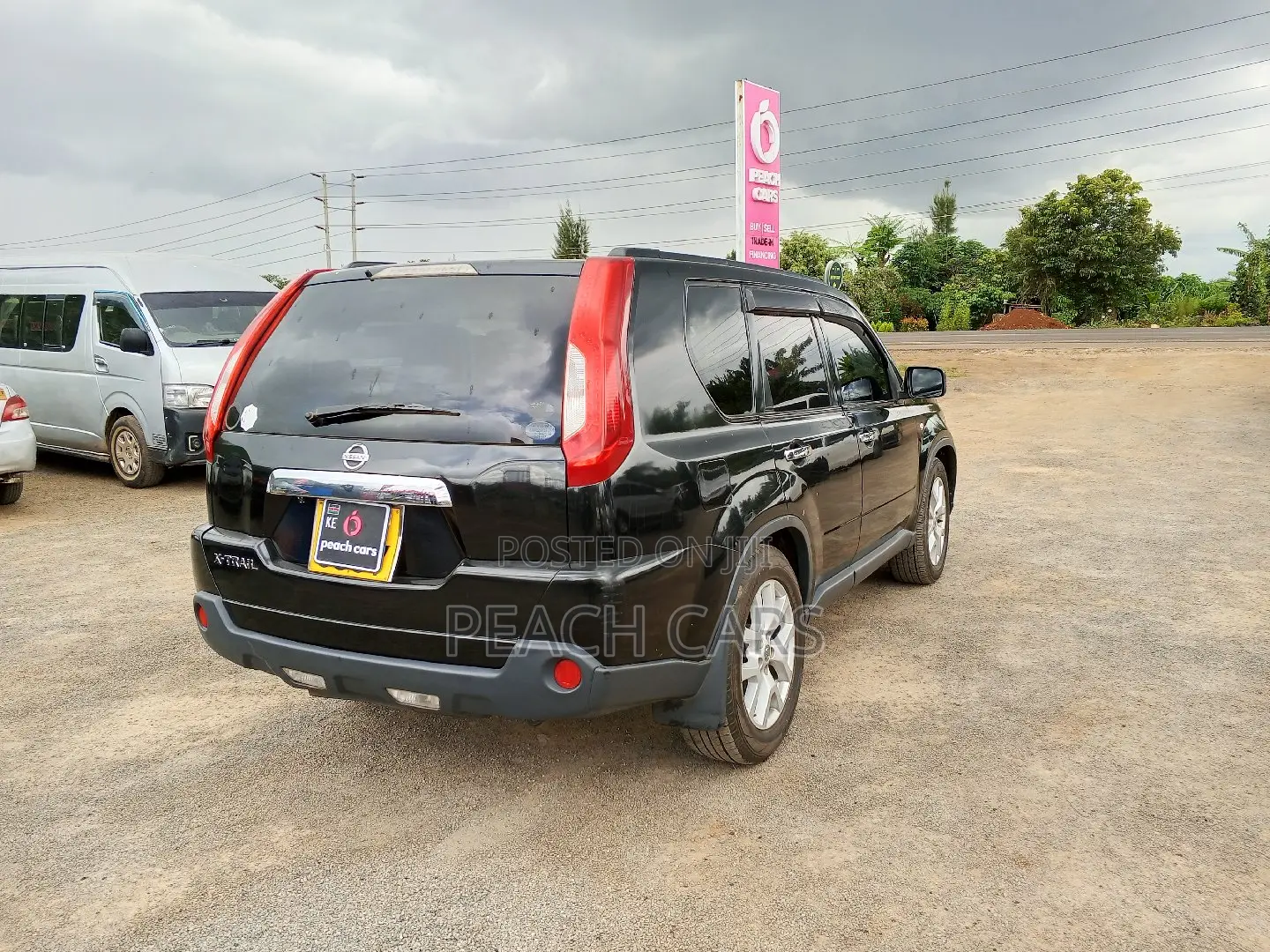 Nissan X-Trail 2012 Black