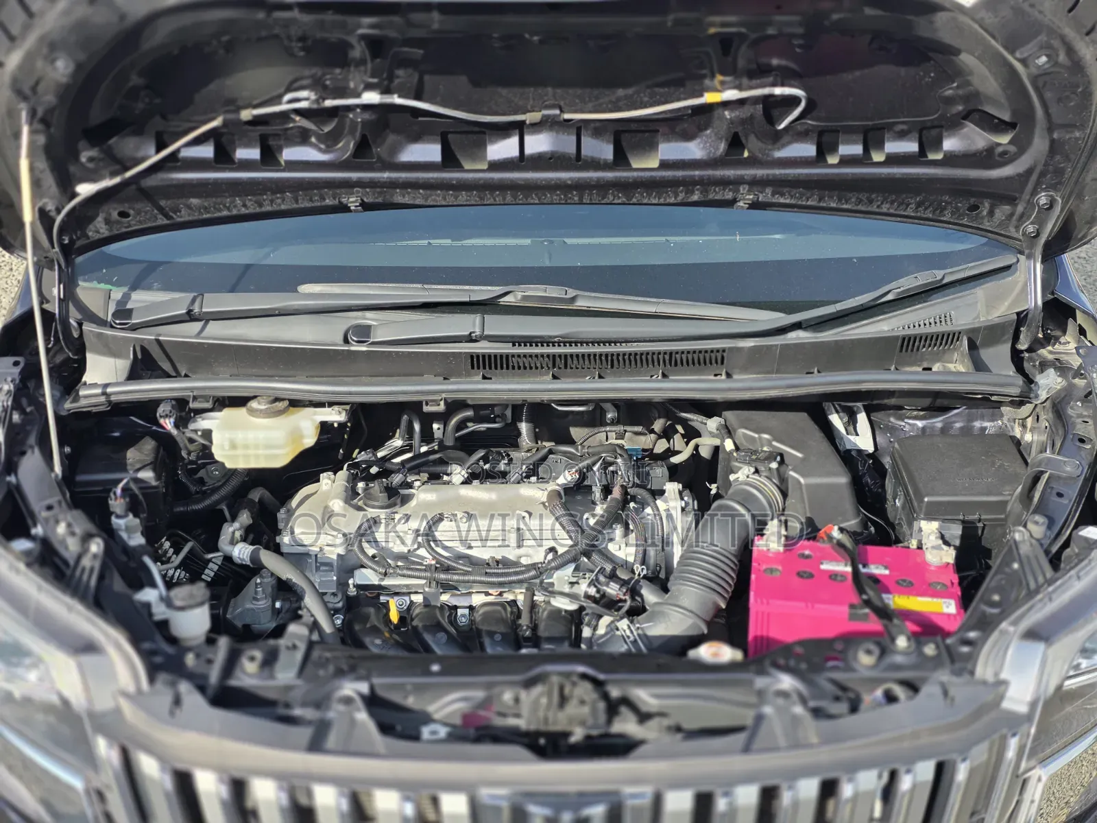 Toyota Esquire 2.0 FWD (8 seater) 2019 Blue