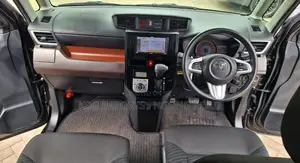 Toyota Roomy 2019 Black