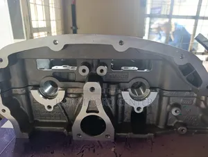 Ford Ranger 2.2 Cylinder Head