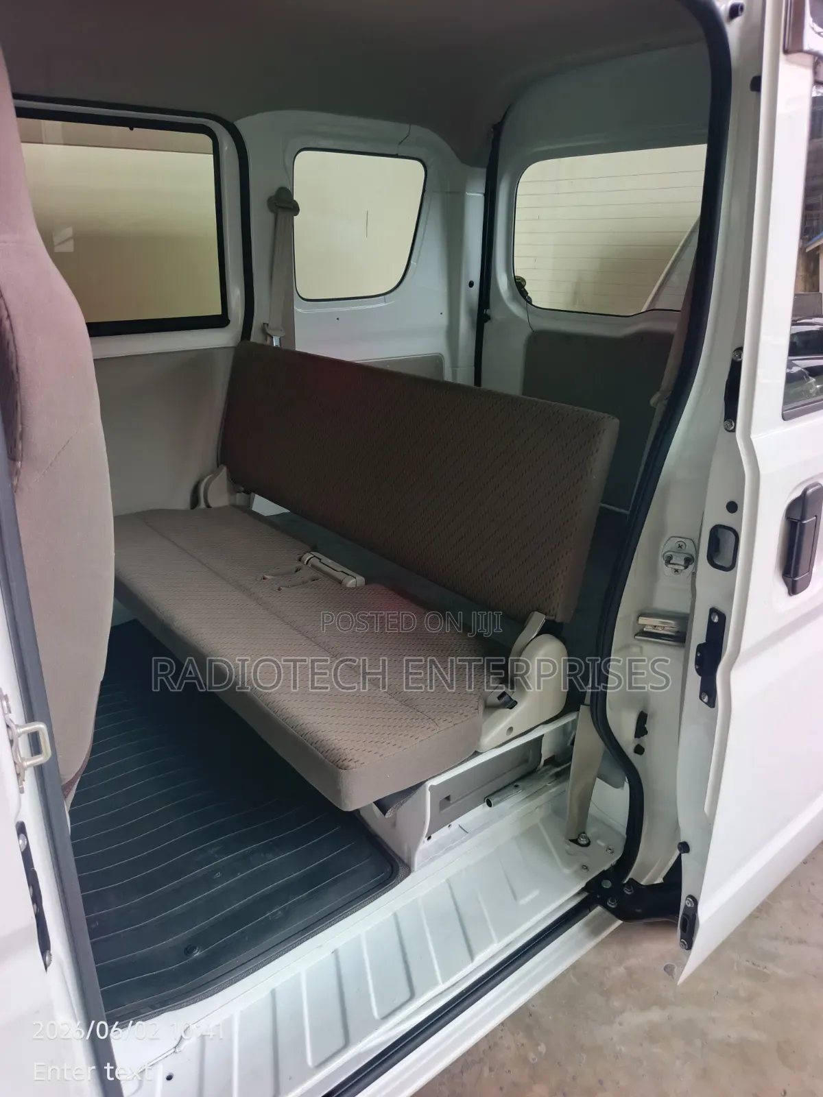 Suzuki Every 2019 White