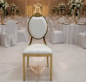 Event Chair: Durable Gold Plated Oval Back Dining Chair