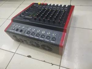 Max Powered Mixer 6 Channel