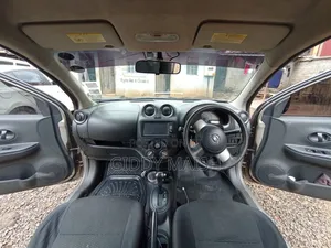 Nissan March 1.2 AWD 2012 Silver
