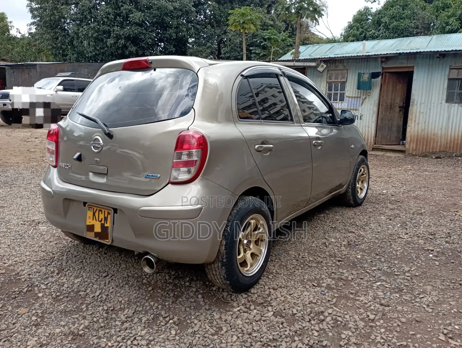 Nissan March 1.2 AWD 2012 Silver