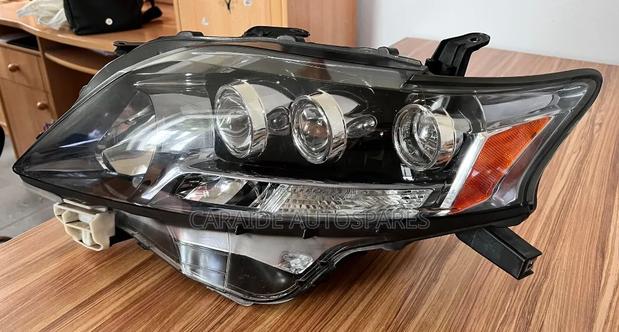 Rx450 Headlight Xenon - main view
