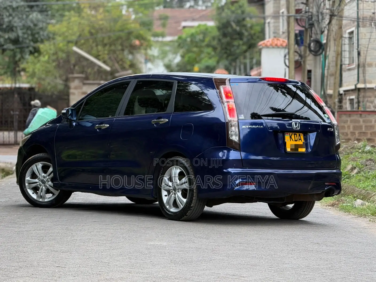 Honda Stream 2013 Blue