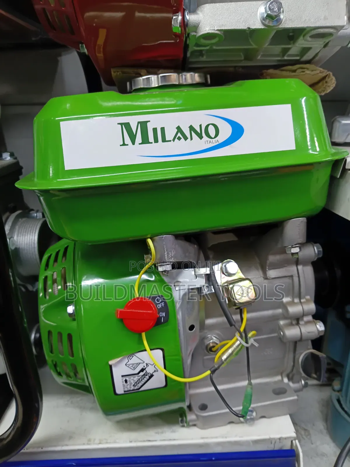 Milano Italia Branded 4-Stroke Petrol Engine,