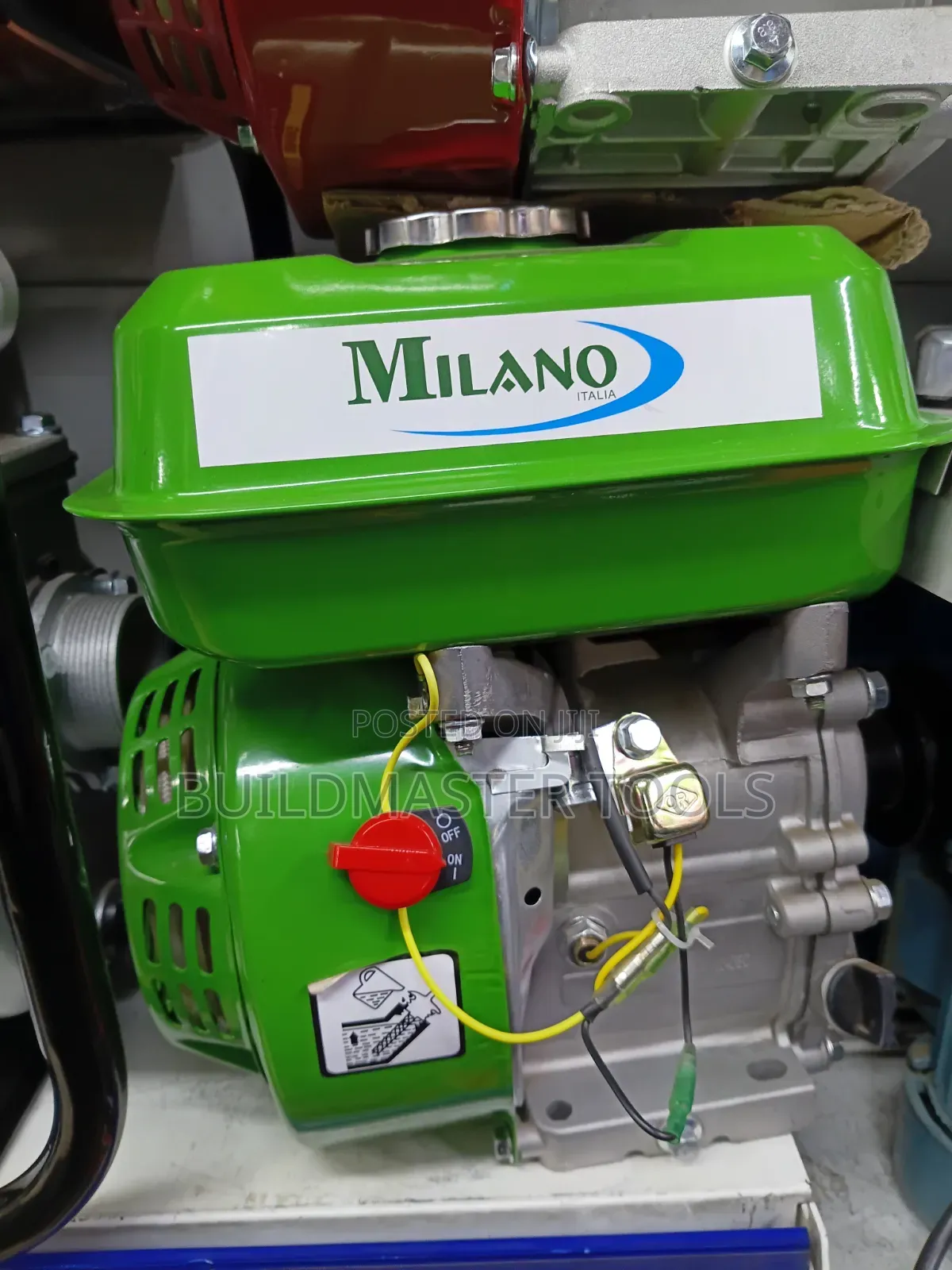 Milano Italia Branded 4-Stroke Petrol Engine,