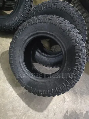 235/65r17 LCH