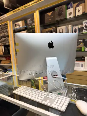 Desktop Computer Apple iMac 8GB Intel Core i5 HDD 1T
