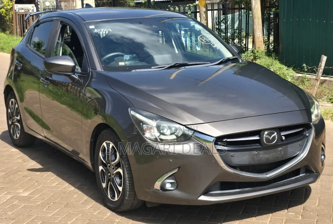 Mazda Demio 2018 Gray