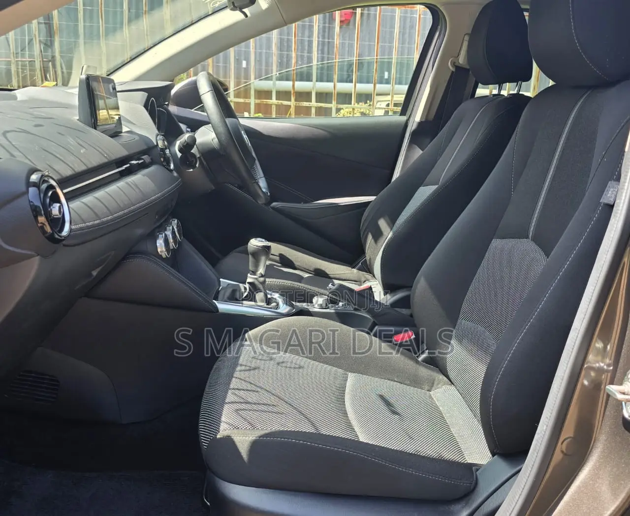 Mazda Demio 2018 Gray