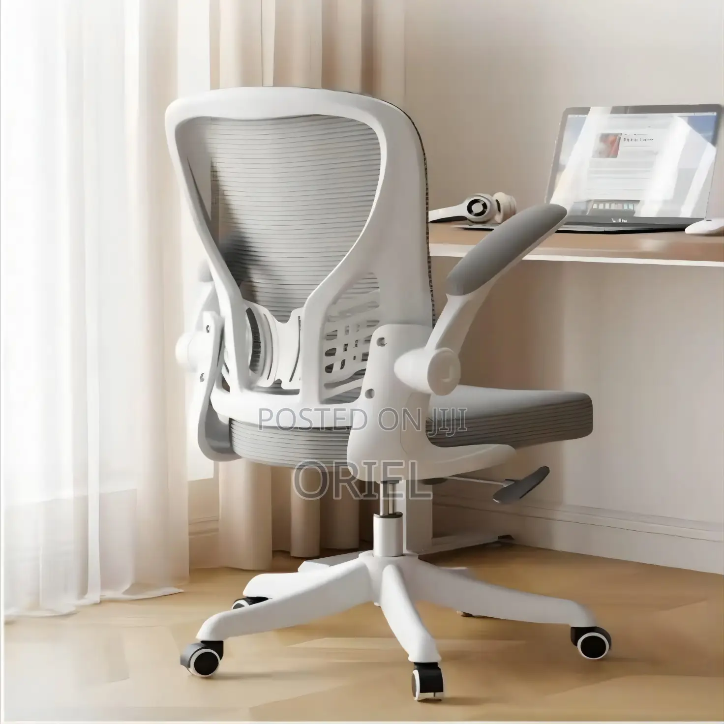 Office Chair : Grey Ergonomic Office Chair