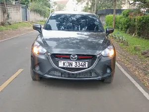 Mazda Demio 2015
