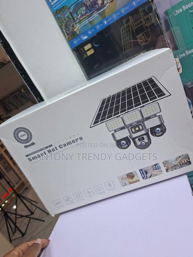 Triple Lens Solar Security Camera With Night Vision Audio - thumbnail 2