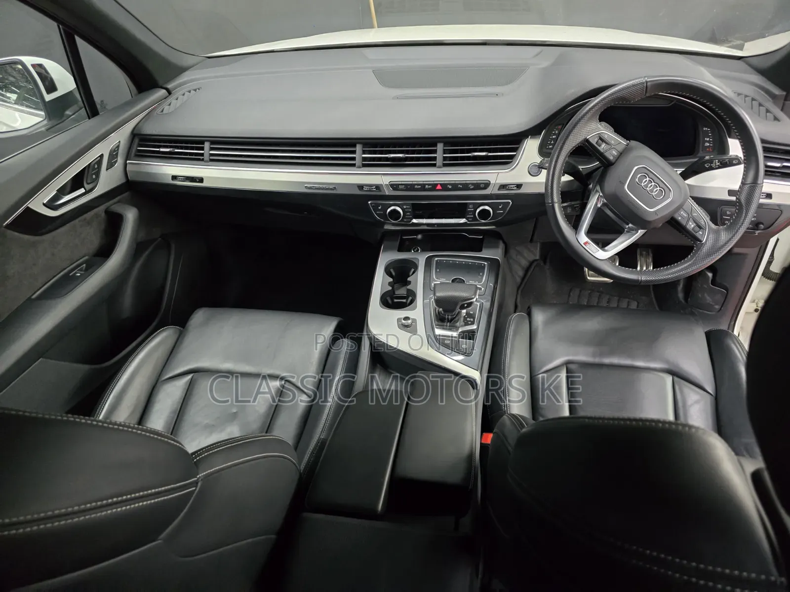 Audi Q7 45 SE Premium AWD quattro 2019 White