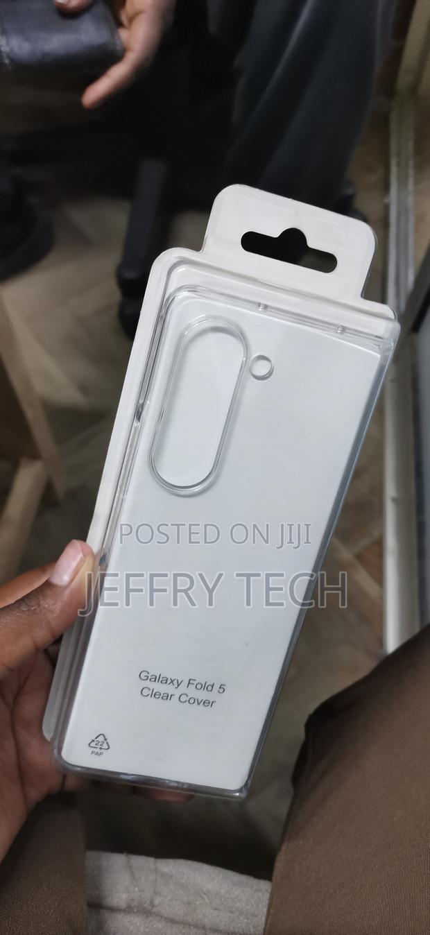 Samsung Galaxy Z Fold 5 Ultra Slim Thin Crystal Clear Cover - thumbnail 2