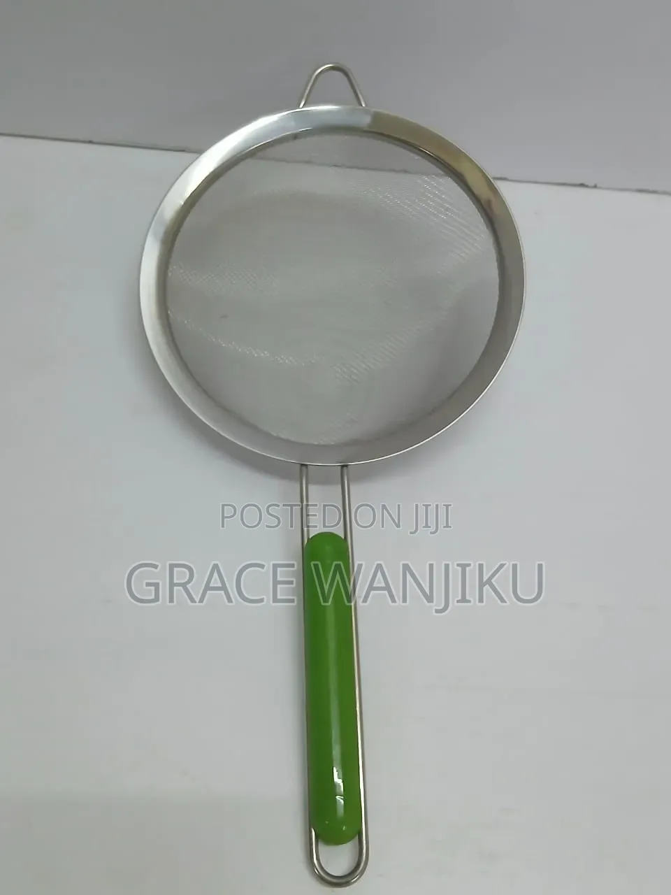 *Durable Stainless Steel Strainer* Material: Stainless Steel
