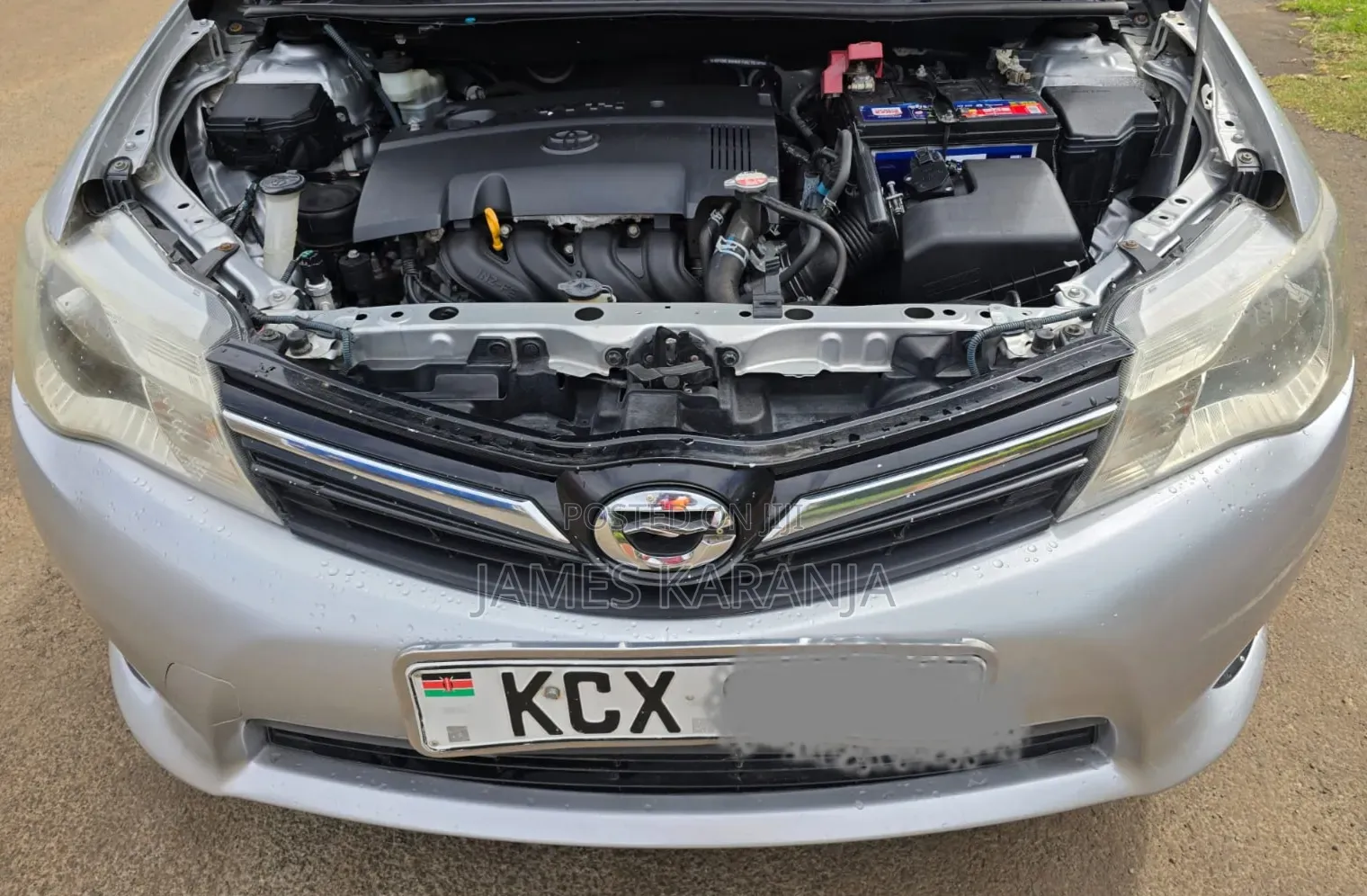 Toyota Corolla Fielder 2012 Silver