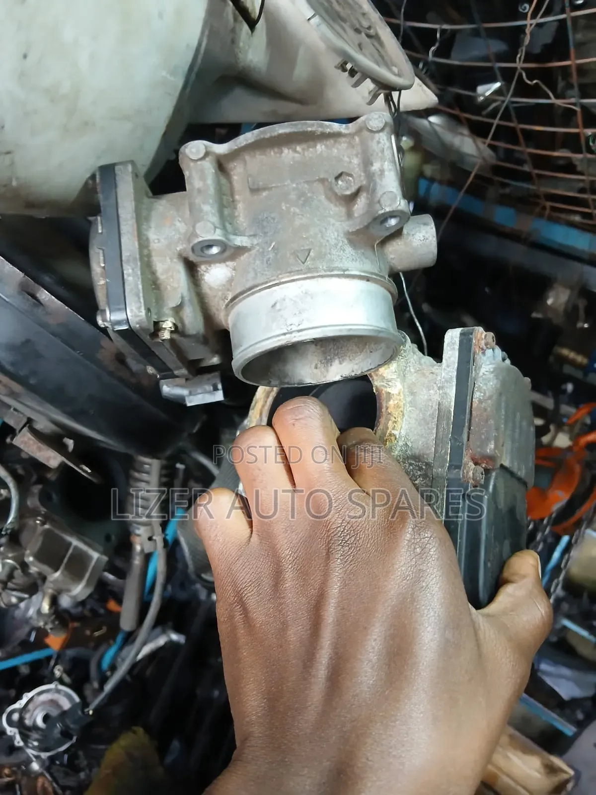 Throttle Body 4b12