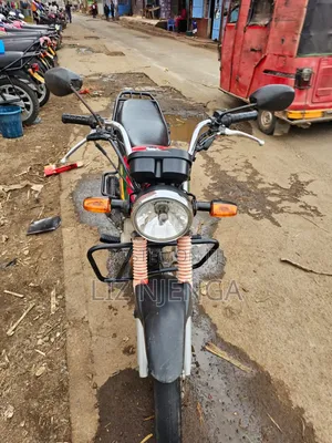 Honda XL 125 2025 Red