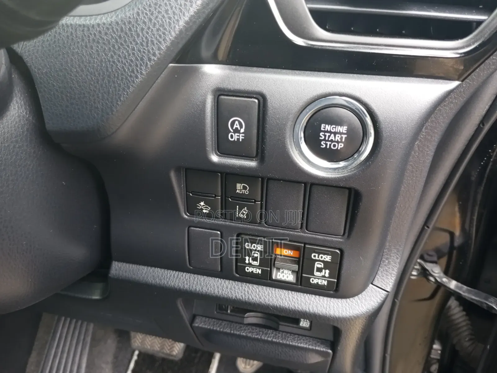 Toyota Noah 2.0 FWD (7 Seater) 2019 Black