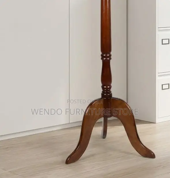 Hangers; Mahogany Executive Coat Acquree Hangers