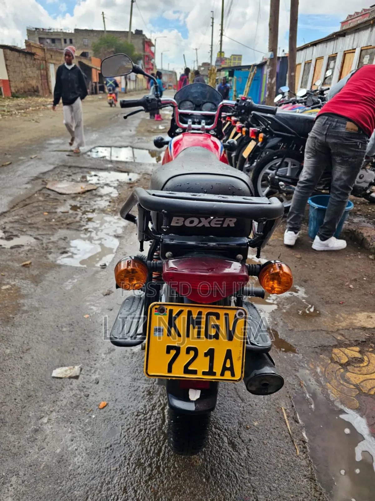 Bajaj Boxer 125 2025 Red