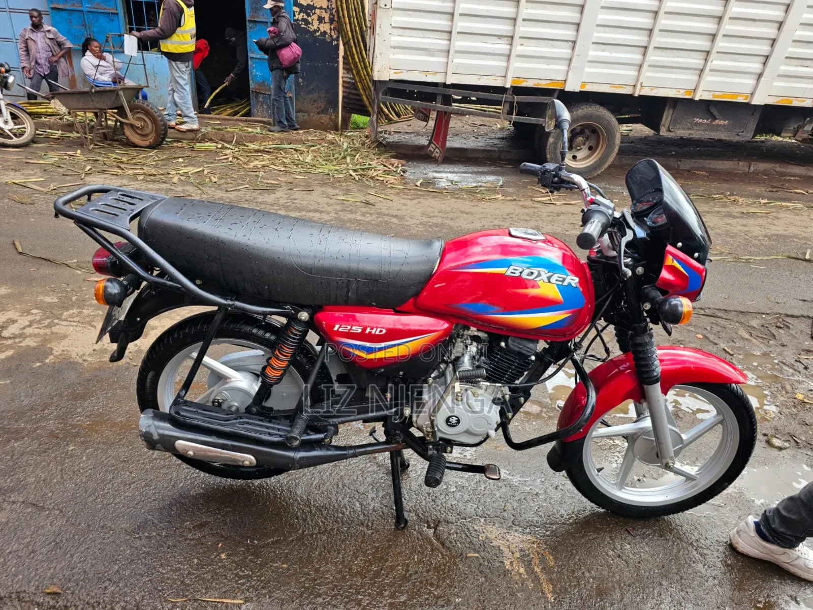 Bajaj Boxer 125 2025 Red