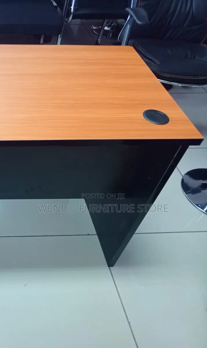 Office Desk; 1200mm Brown Top Desk With Drawers