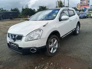 Nissan Dualis 2012 White